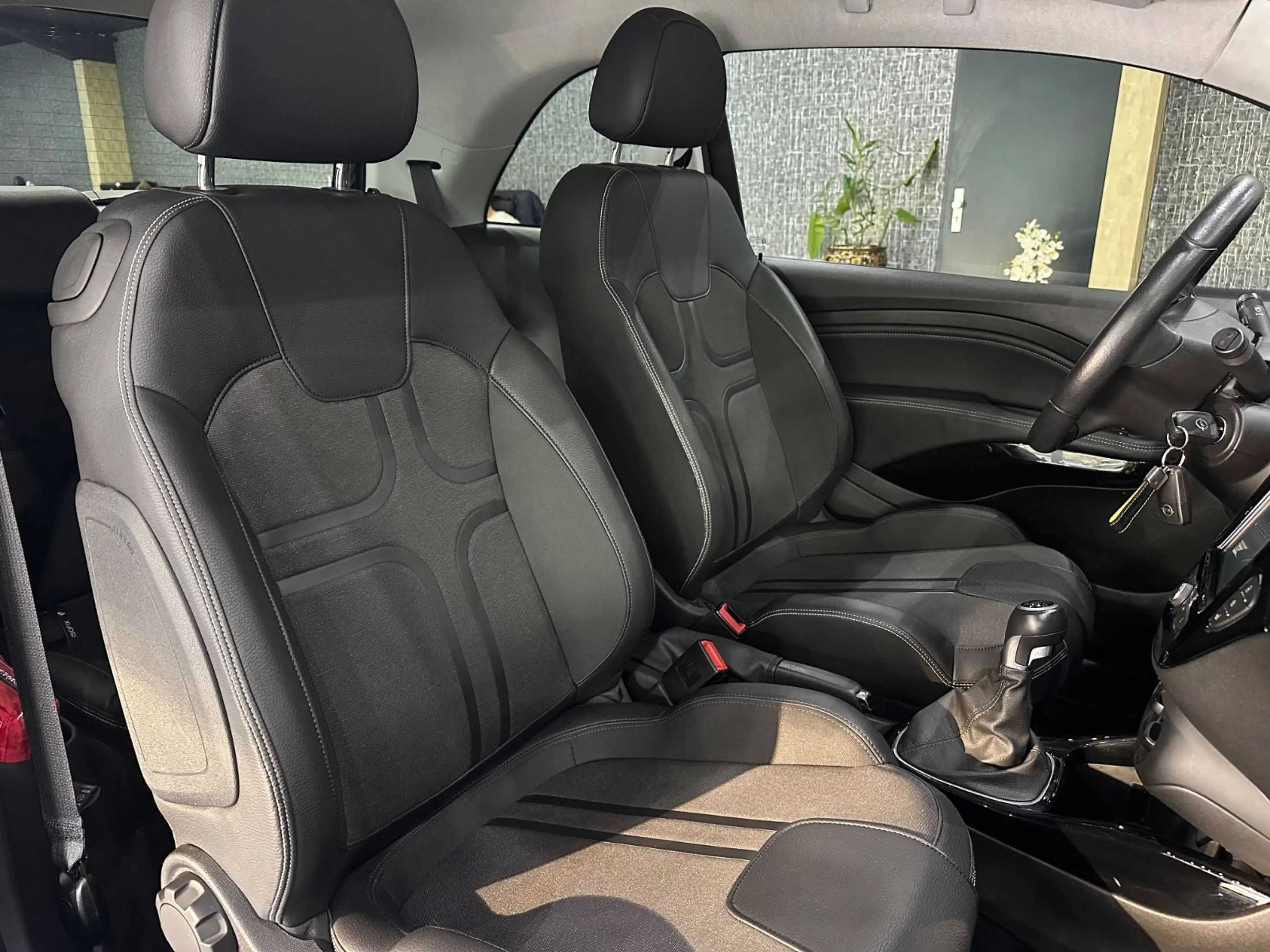 Opel Adam 120 Jahre / Sitzheizung / Lenkradheizung — photo 10
