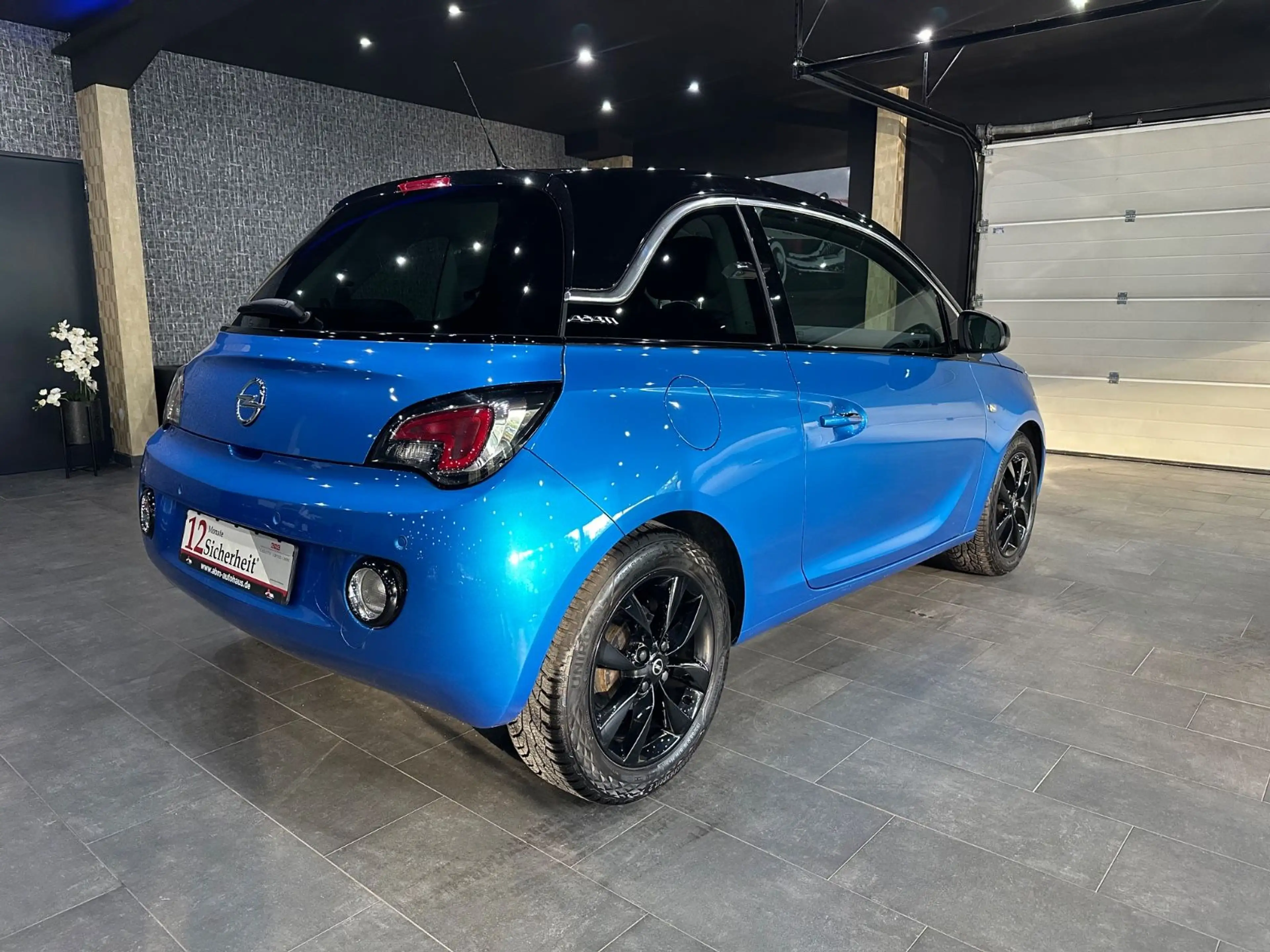 Opel Adam 120 Jahre / Sitzheizung / Lenkradheizung — photo 4