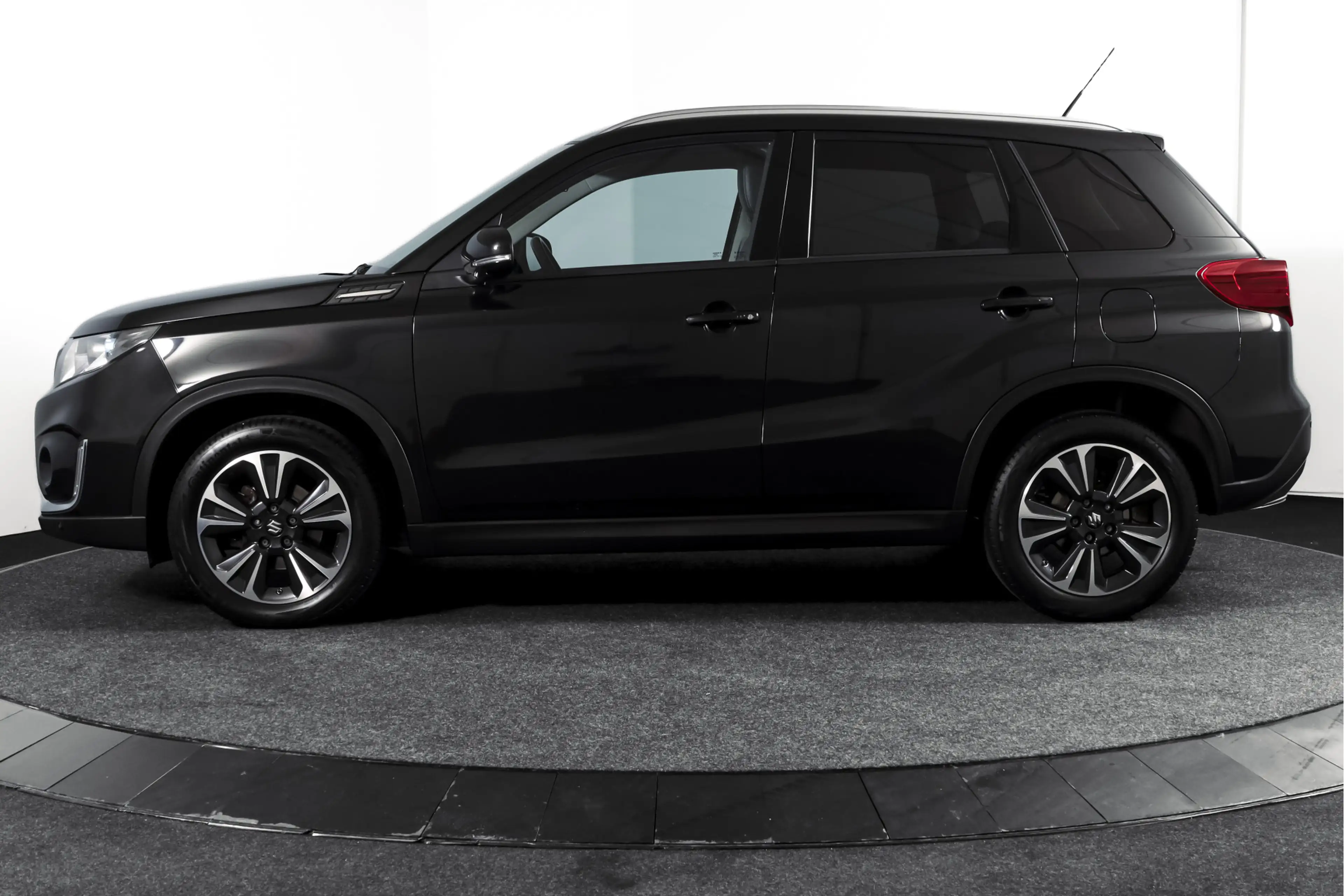 Suzuki Vitara 1.4 Boosterjet 140 PK Stijl Org. NL. | Afn. Trekha — photo 5