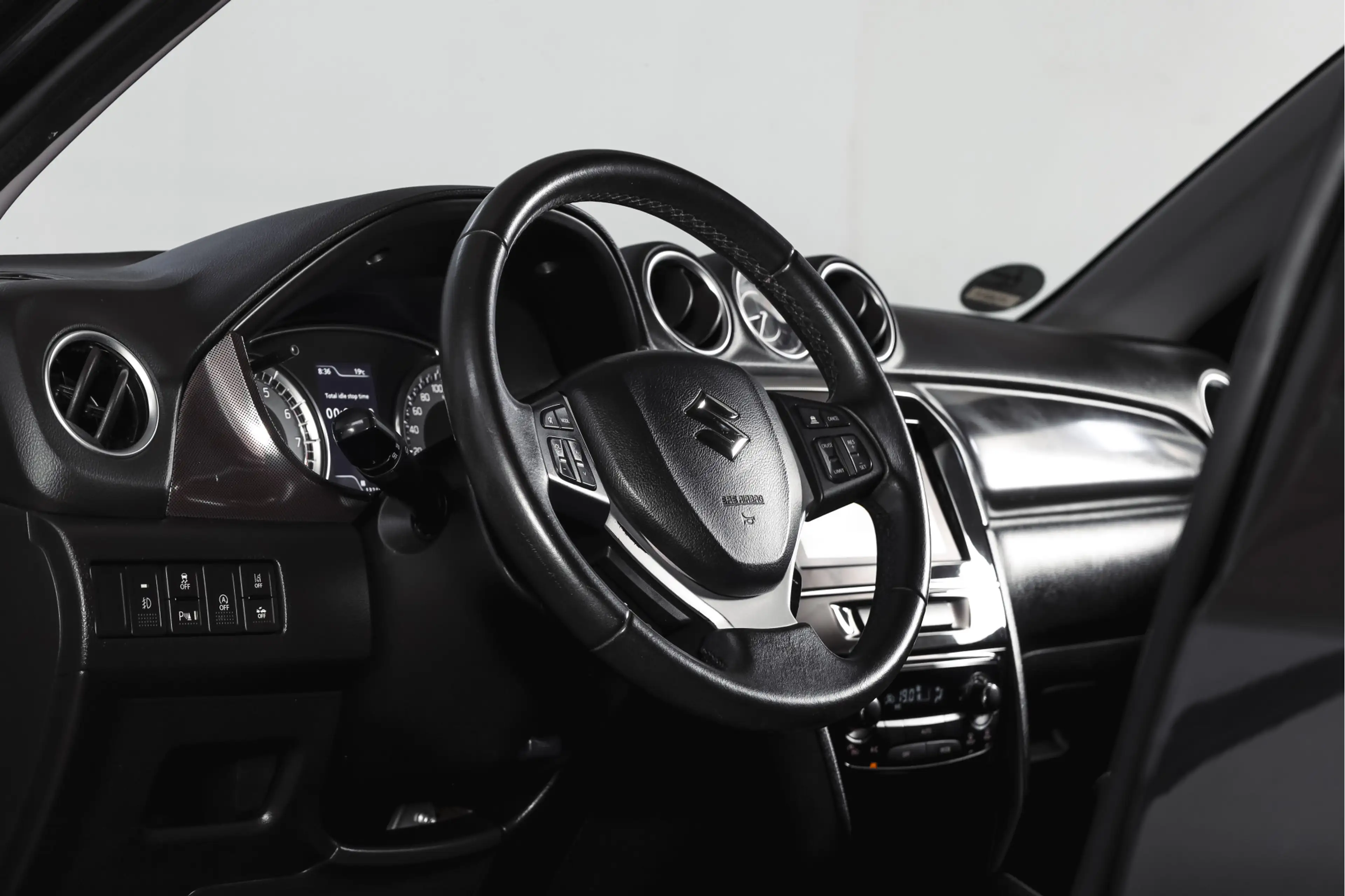 Suzuki Vitara 1.4 Boosterjet 140 PK Stijl Org. NL. | Afn. Trekha — photo 14