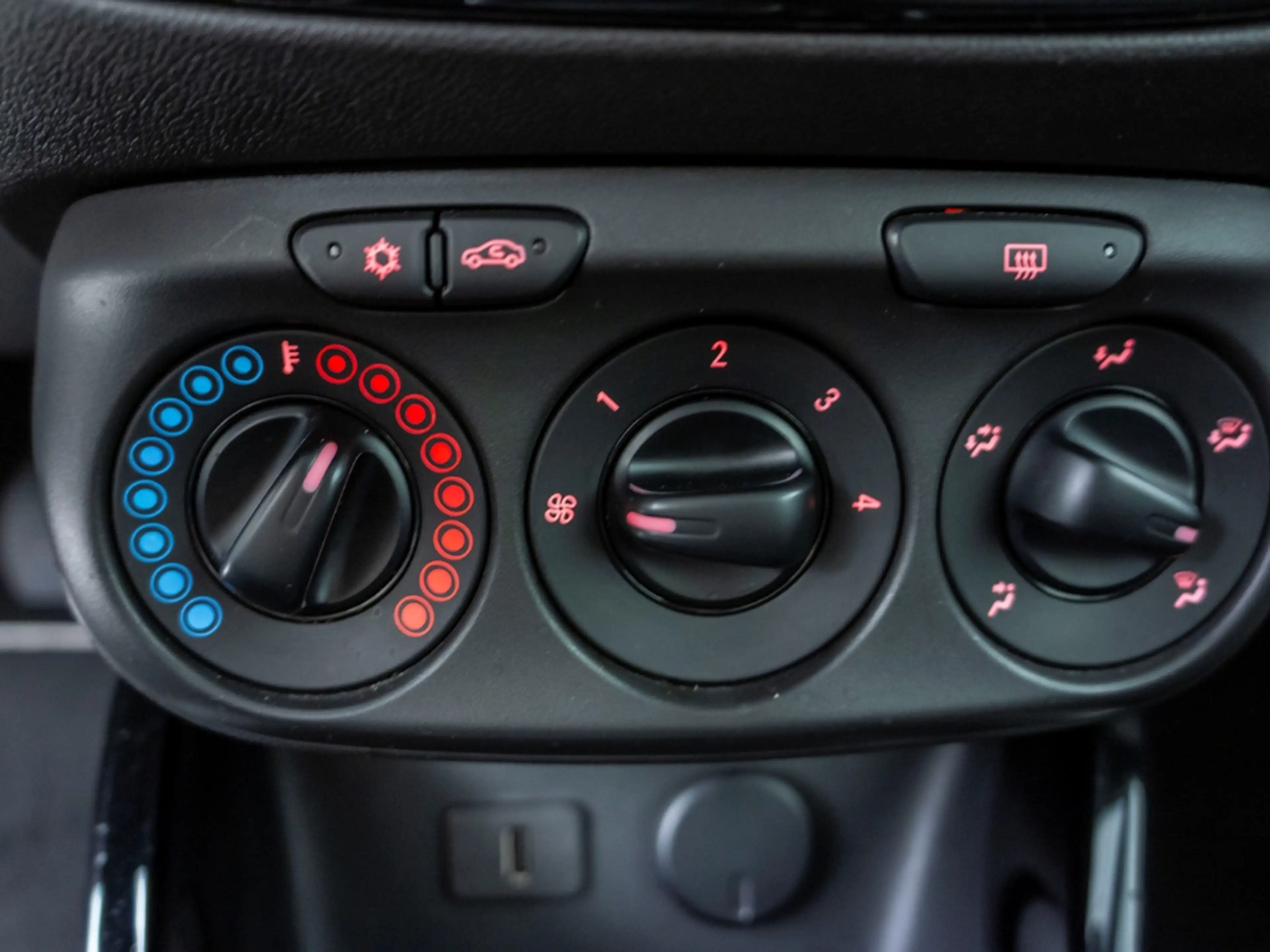 Opel Adam Jam 1.2 Allwetterreifen Bluetooth Multifunktionsle — photo 23