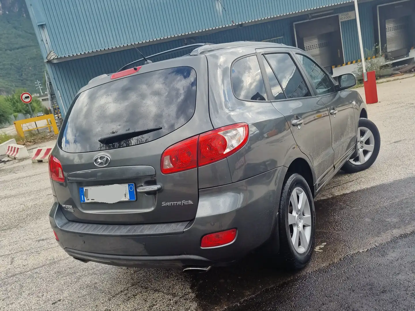 Hyundai SANTA FE Santa Fe II 2006 2.2 crdi vgt Dynamic 5p Grau - 2