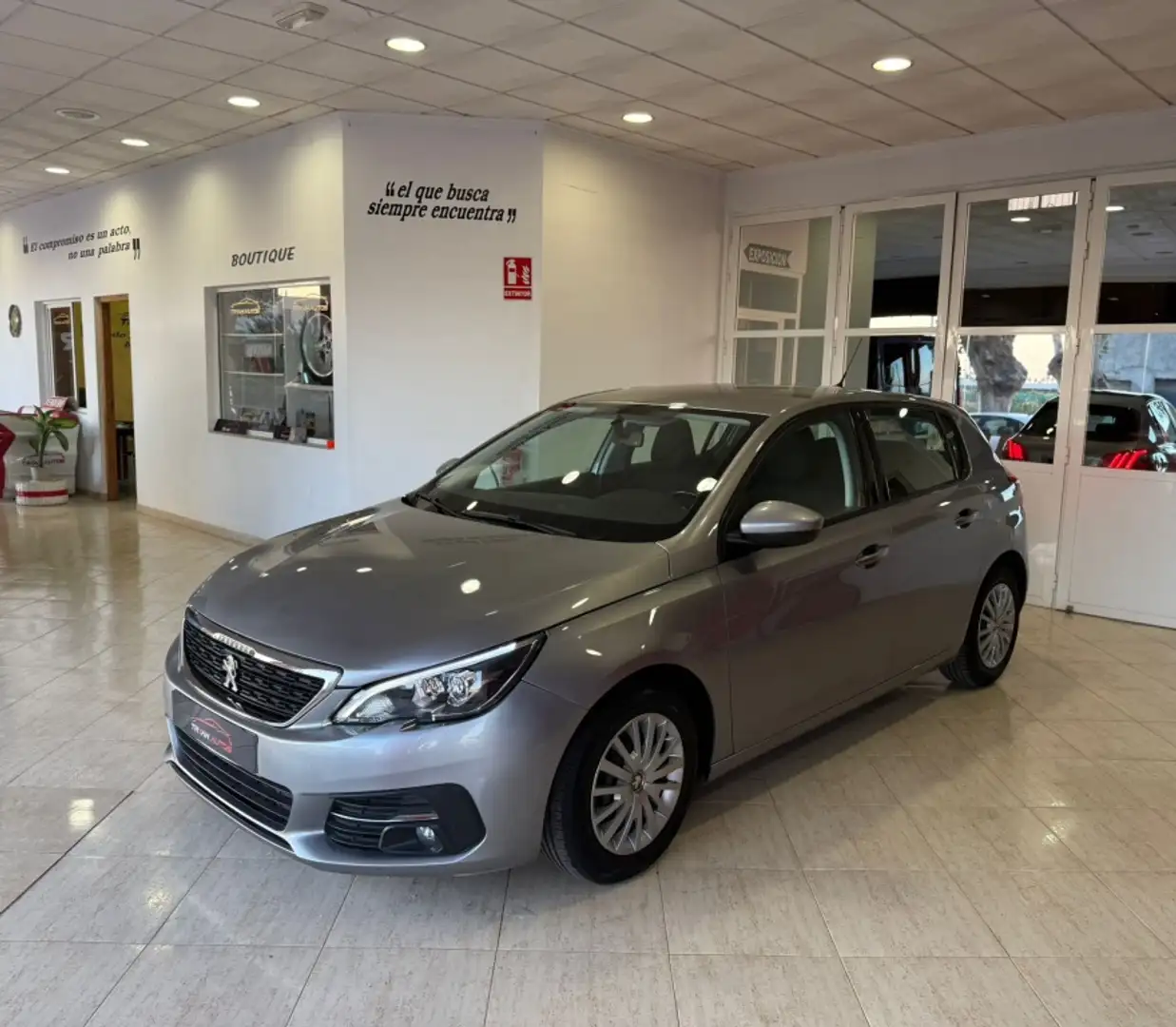 Peugeot 308 1.6BlueHDi S&S Allure 120 Gris - 2