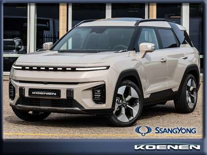 SsangYong Torres EVX Titanium Full Electric Latte Greige