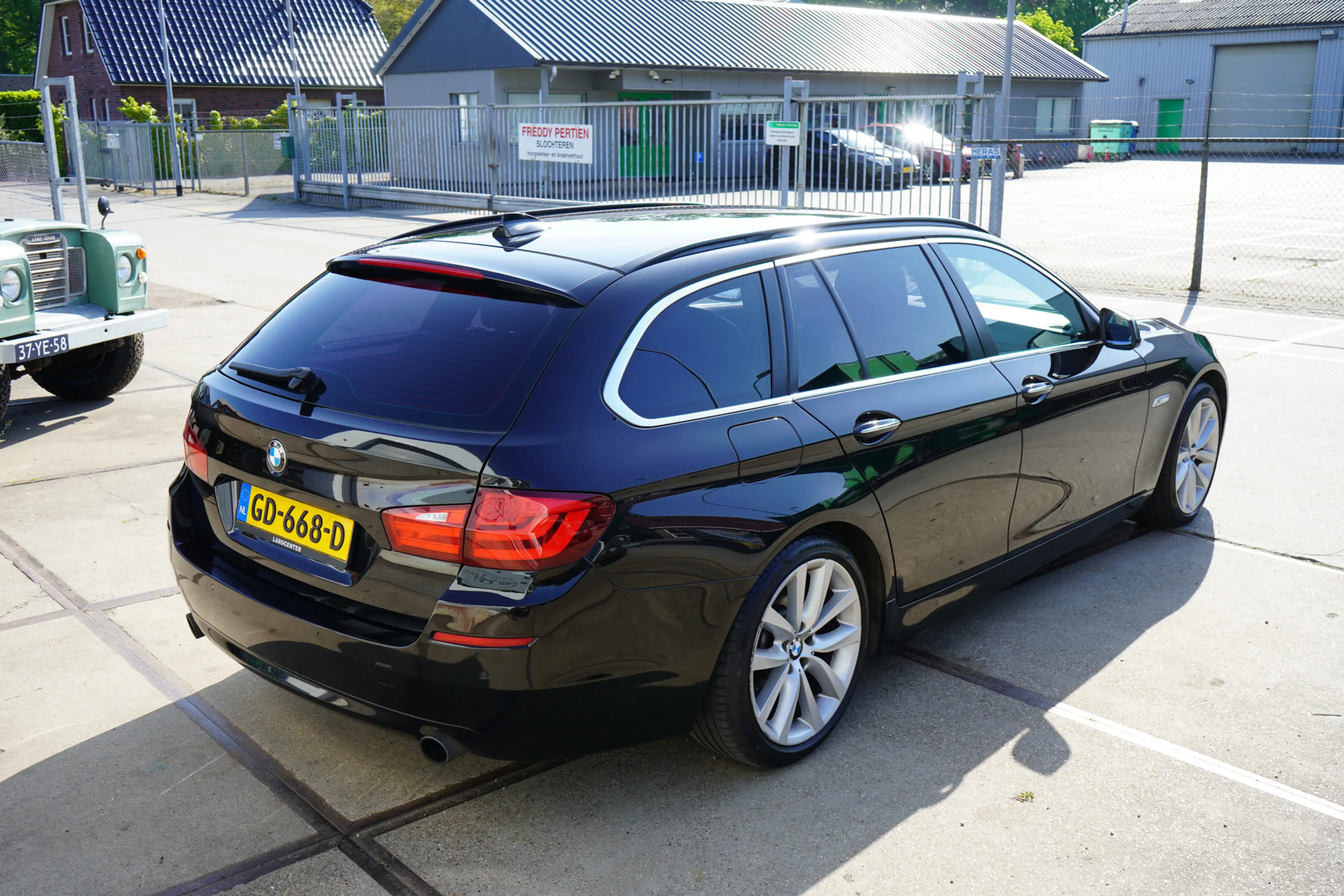 BMW 535 5-serie Touring 535i High Executive — photo 6