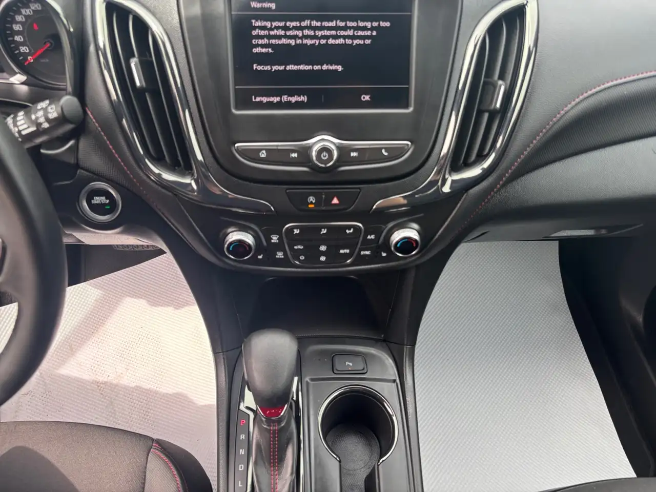 Chevrolet Equinox photo Chevrolet Equinox