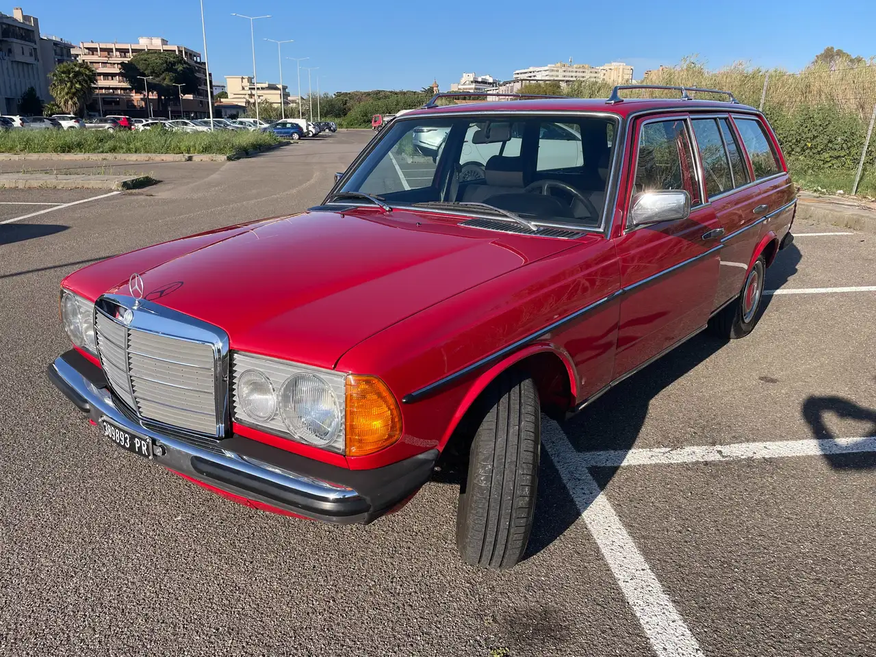Mercedes-Benz 240, foto 7