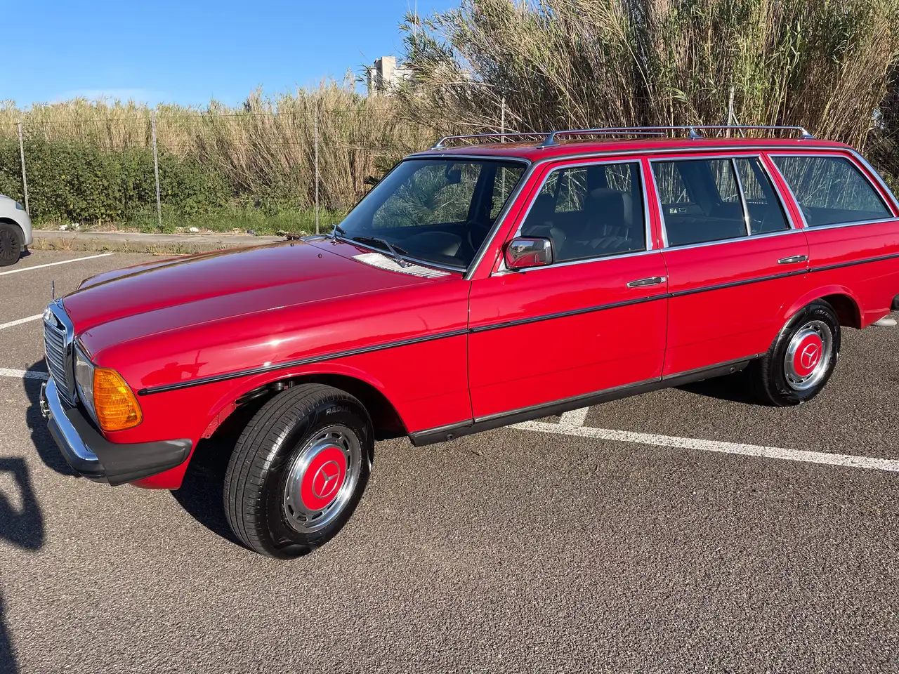 Mercedes-Benz 240, foto 6