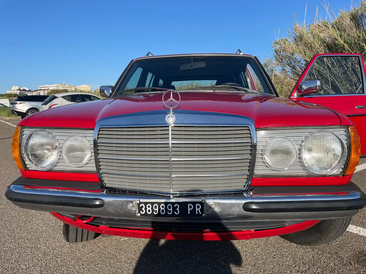 Mercedes-Benz 240, foto 11