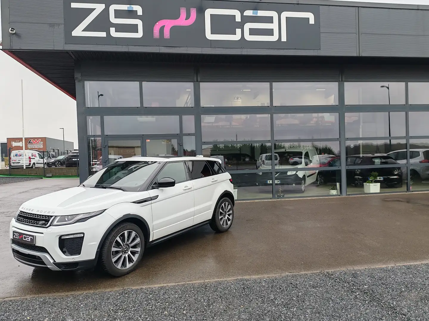 Land Rover Range Rover Evoque Range Rover Evoque TD4 150 BVA HSE Dynamic Weiß - 1