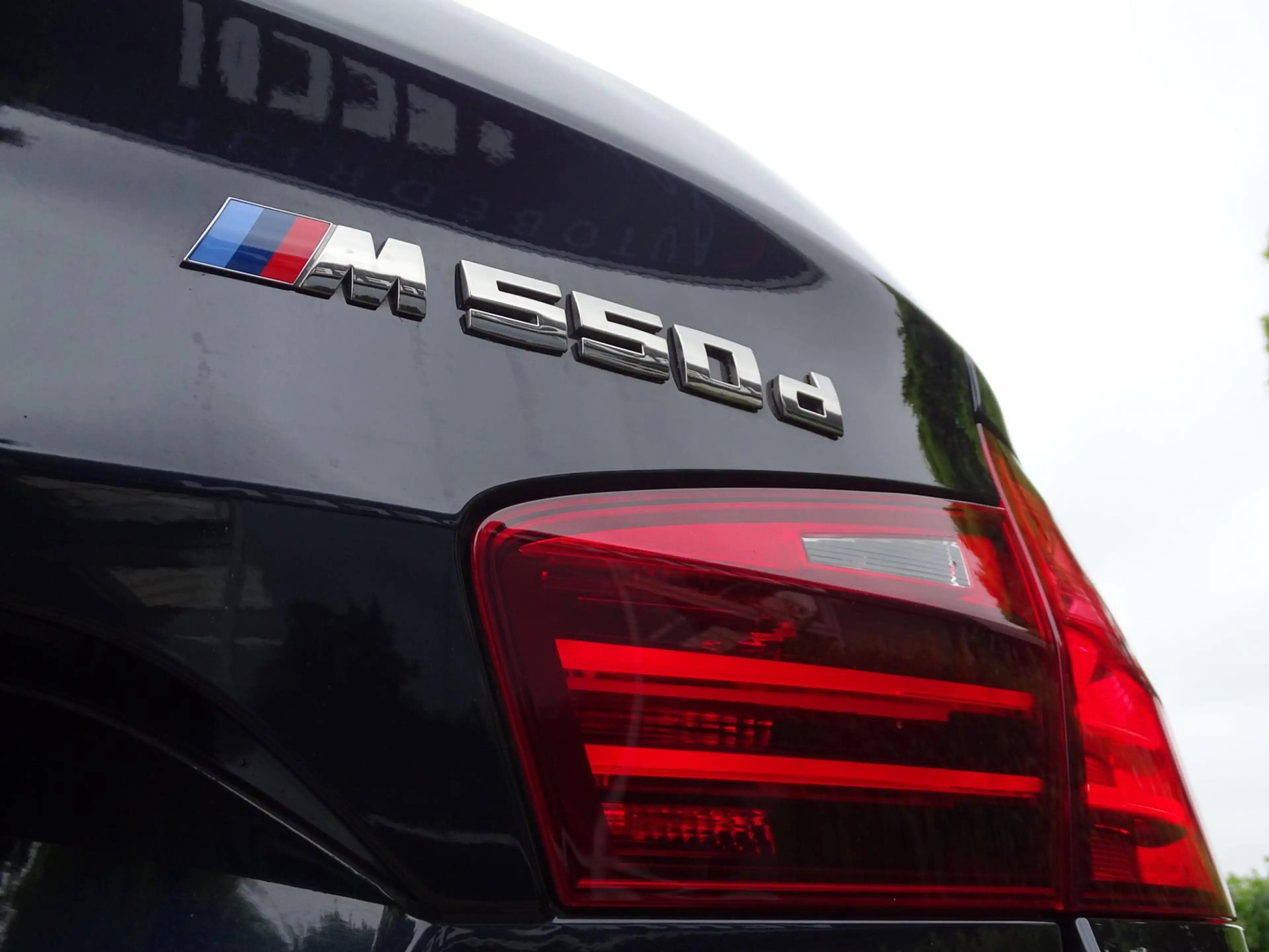 BMW M550 5-serie Touring M550xd - MOTOR DEFECT - FACE-LIFT — photo 11