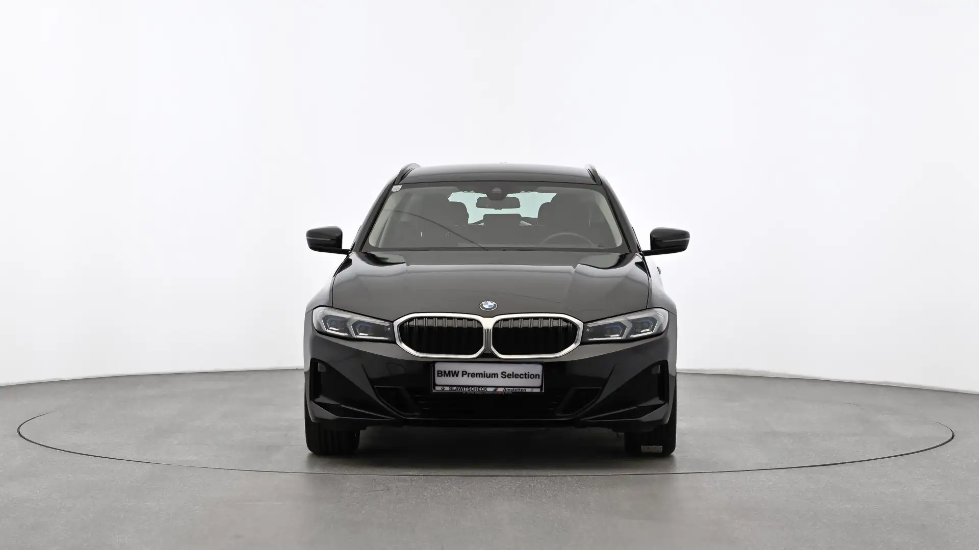 BMW 316 d G21 Schwarz - 2