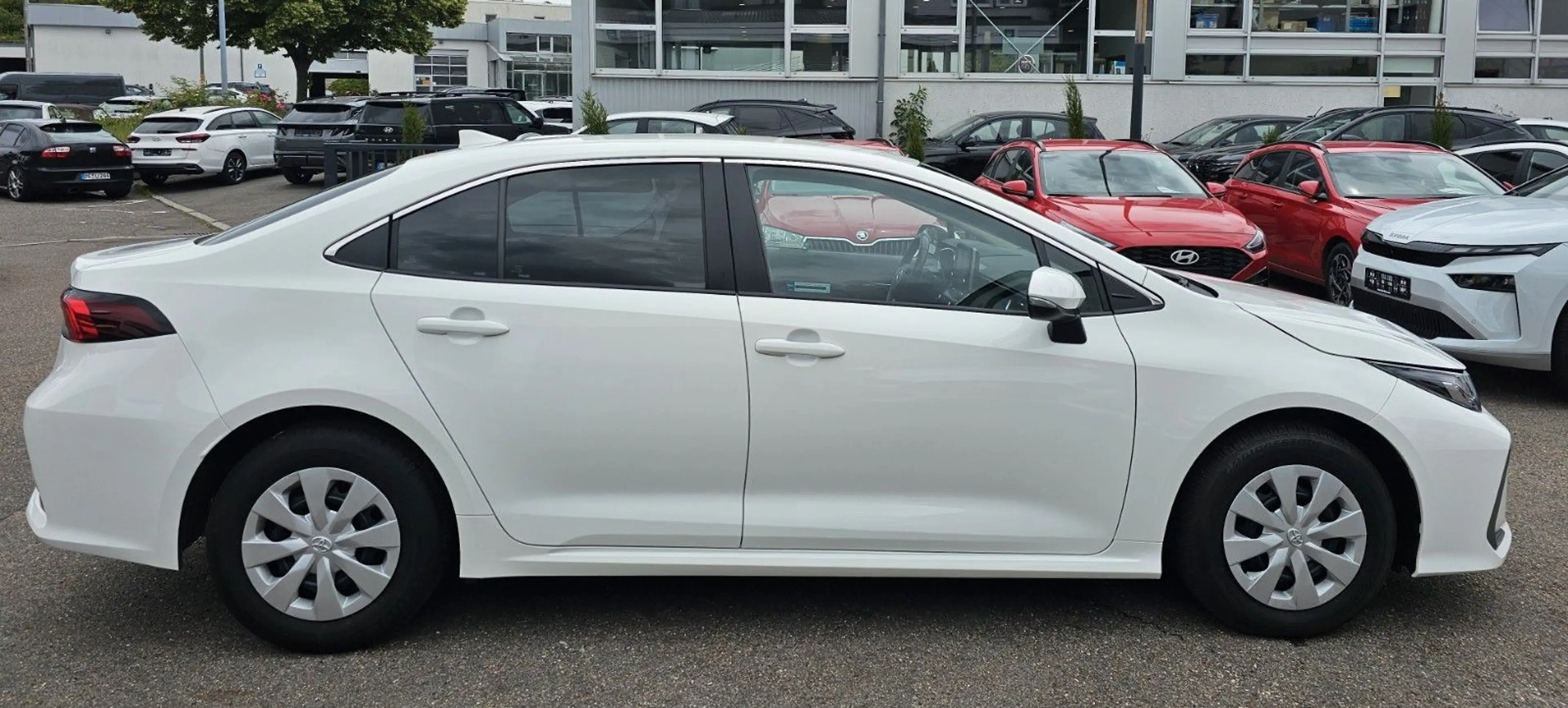 Toyota Corolla Hybrid Comfort — photo 6