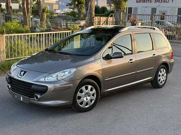 SW Comfort 1,6 HDi 90***7Sitzer***Finanzierung ...
