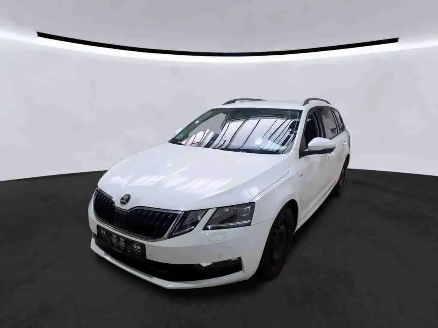 Skoda Octavia Combi 1.5 TSI *LED*NAVI*PDC*SZHZG*TEMPOM Weiß - 1
