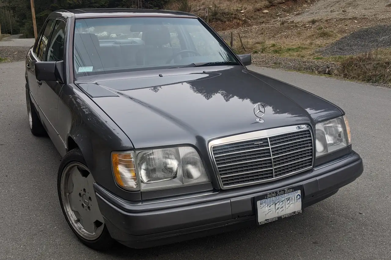 1995 Mercedes-Benz E-Class