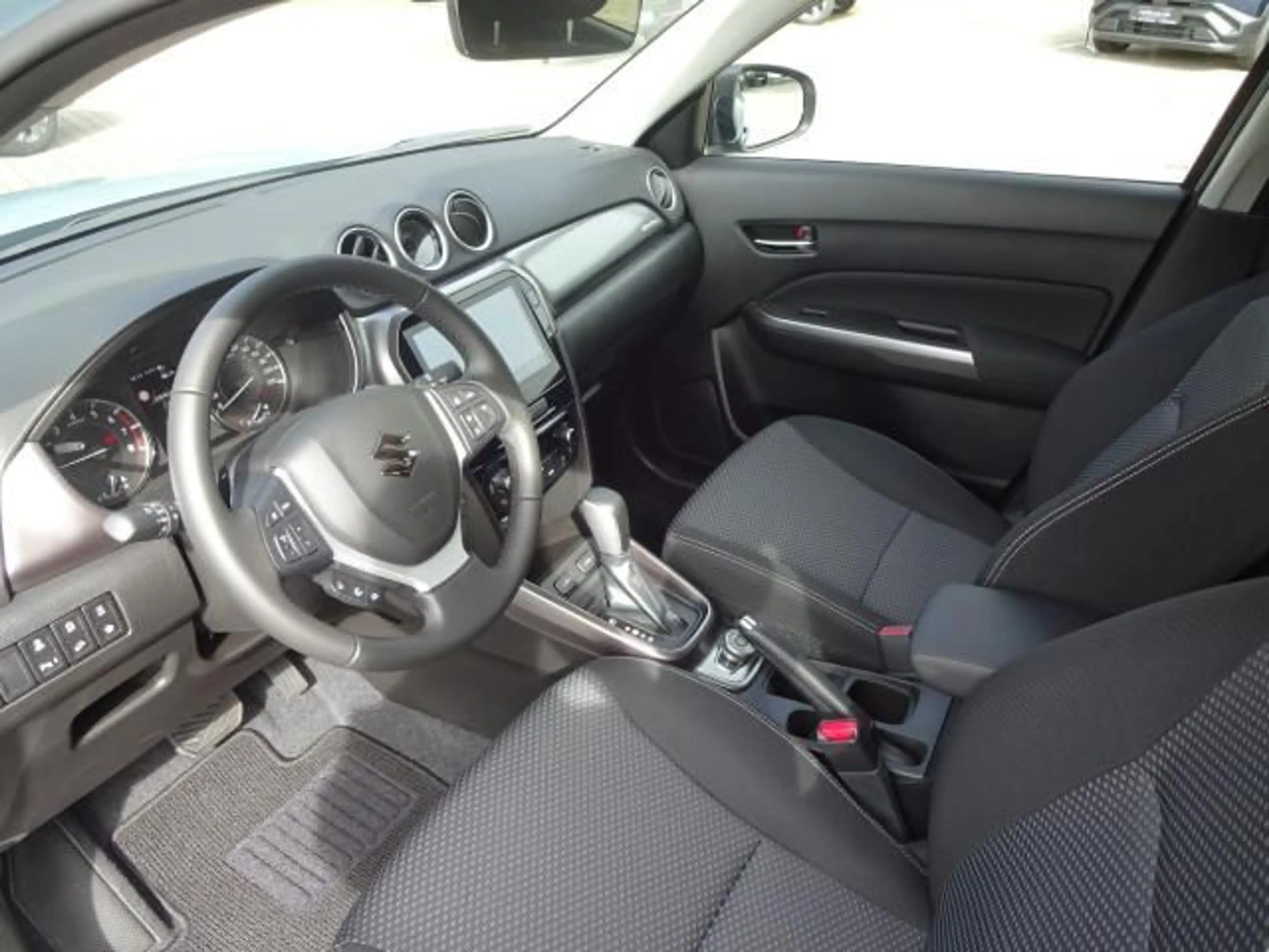 Suzuki Vitara VITARA 1.4 BOOSTERJET ALLGRIP AT COMFORT AUTOM. — photo 15