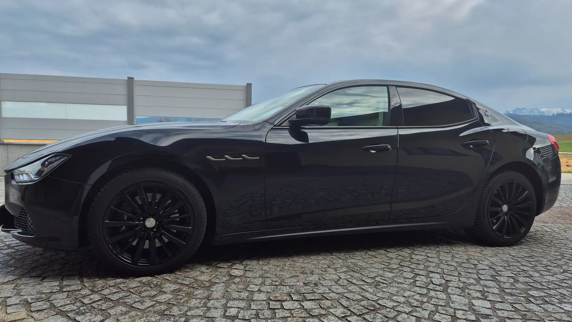 Maserati Ghibli Ghibli Diesel Schwarz - 2
