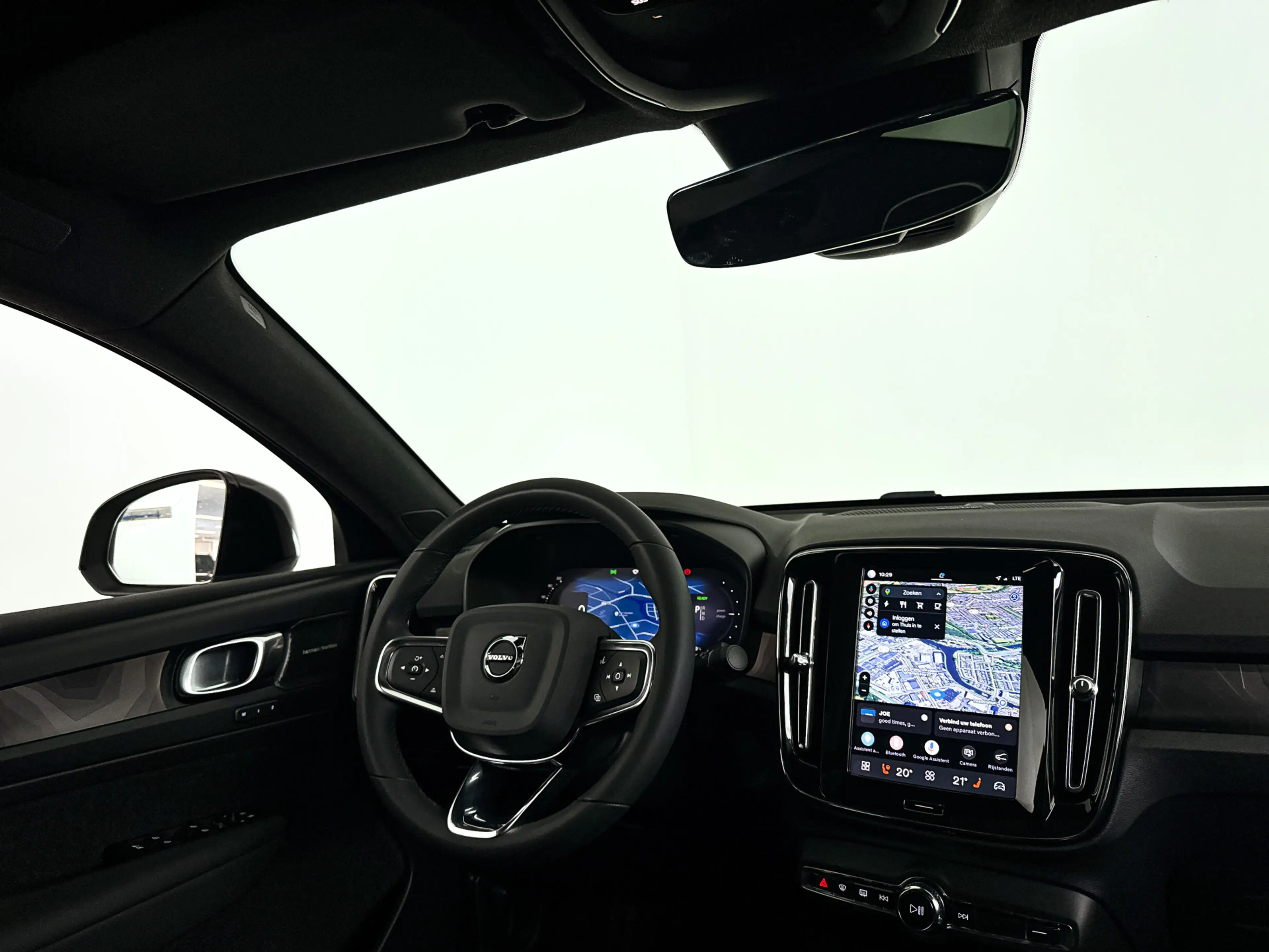 Volvo C40 Recharge Ultimate 69 kWh | Panoramadak | 360° came — photo 3
