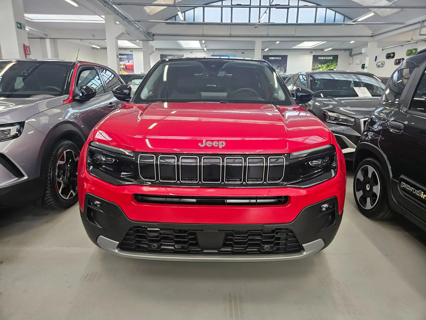 Jeep Avenger Avenger 1.2 turbo Summit 100cv - Tetto panoramico Rot - 2