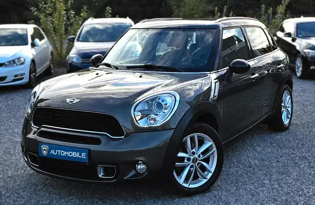 MINI Cooper SD Countryman SD°LEDER°NAVI°BI_XENON°PANO°