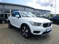 Volvo XC40 D4 Momentum Pro AWD AUT/NAV/LED/4x4 Weiß - thumbnail 3