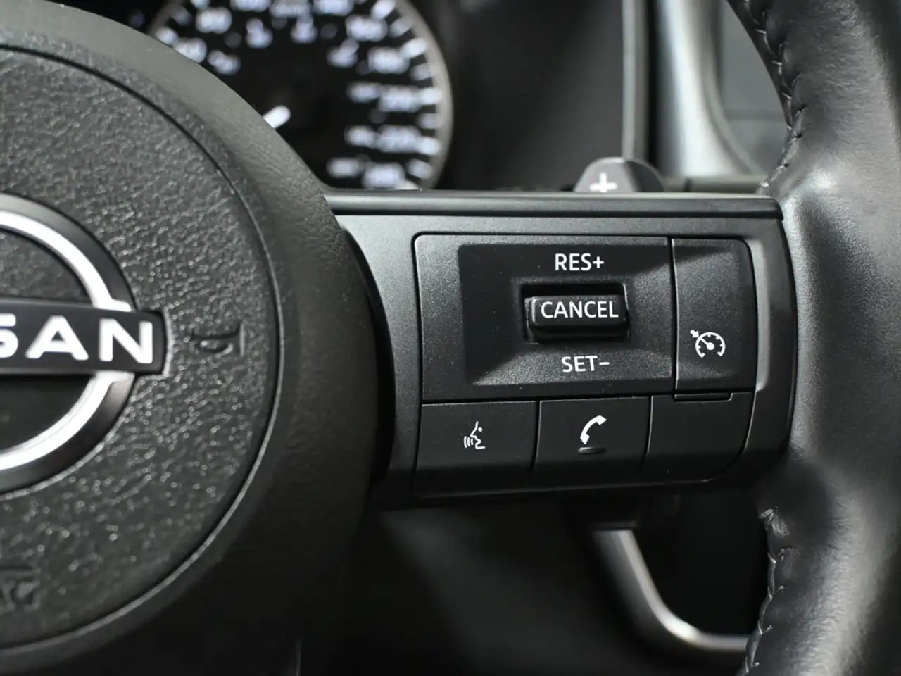Nissan Rogue photo Nissan Rogue