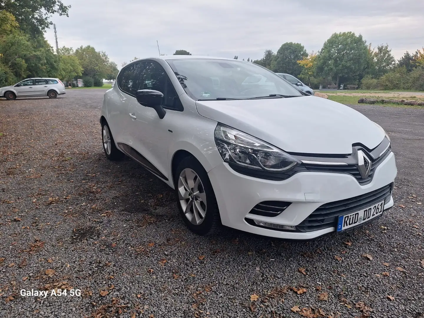 Renault Clio Energy TCe 90 Start & Stop LIMITED Weiß - 2