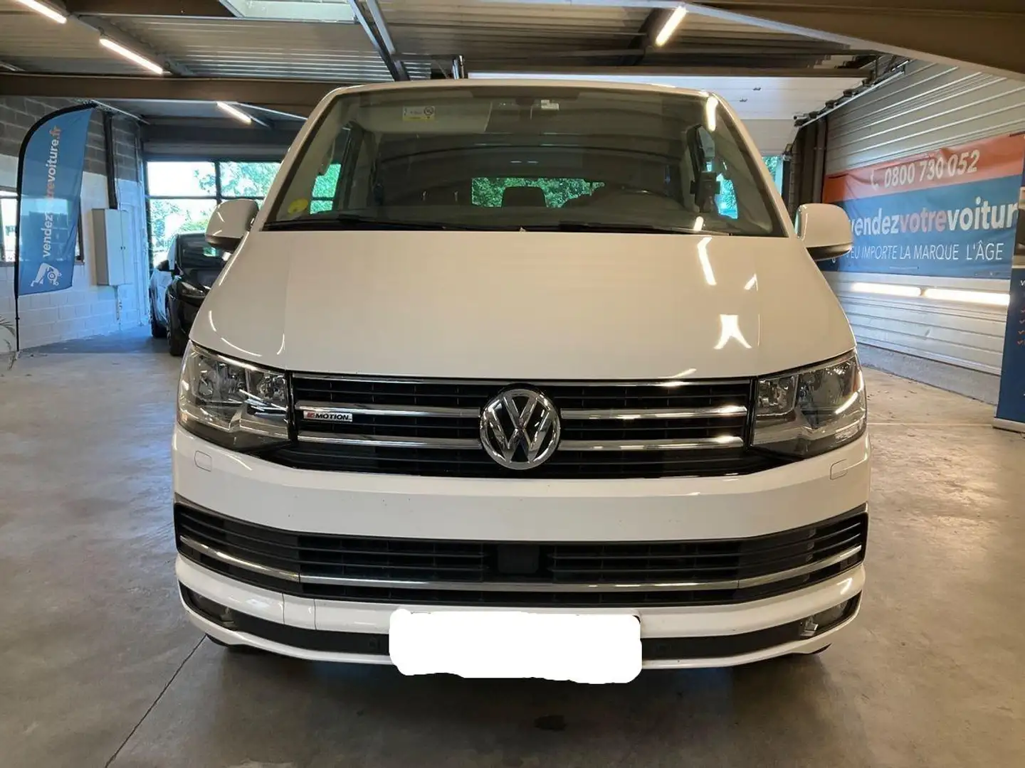 Volkswagen T6 Caravelle T6  2.0 TDI 204CV DSG 4Motion Highline LANG Bianco - 1