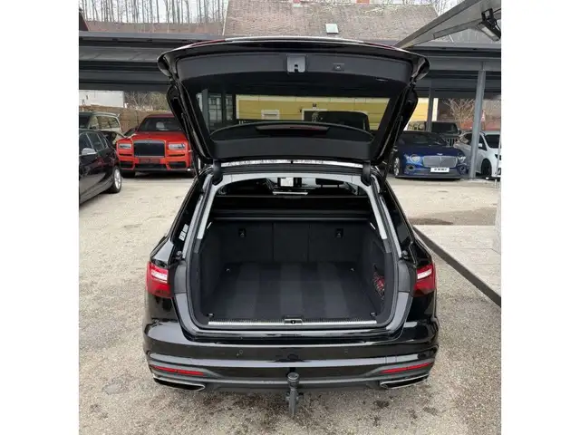 Audi A4 view 29