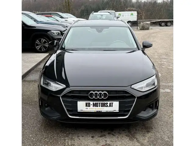 Audi A4 view 2