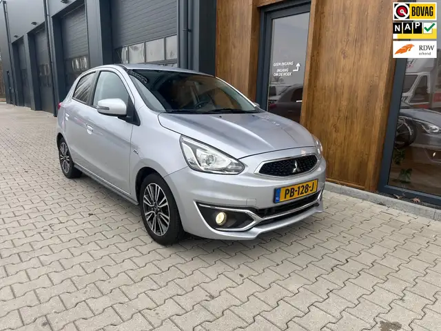 Mitsubishi Space Star 1.2 Instyle l automaat l keyless l 46630 km l 1ste