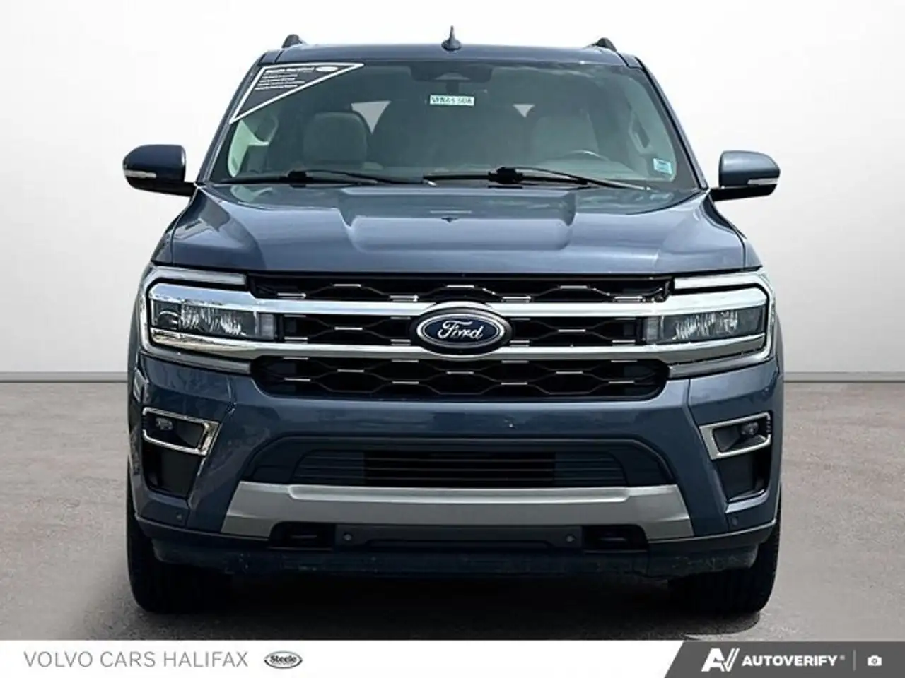 Ford Expedition снимка Ford Expedition