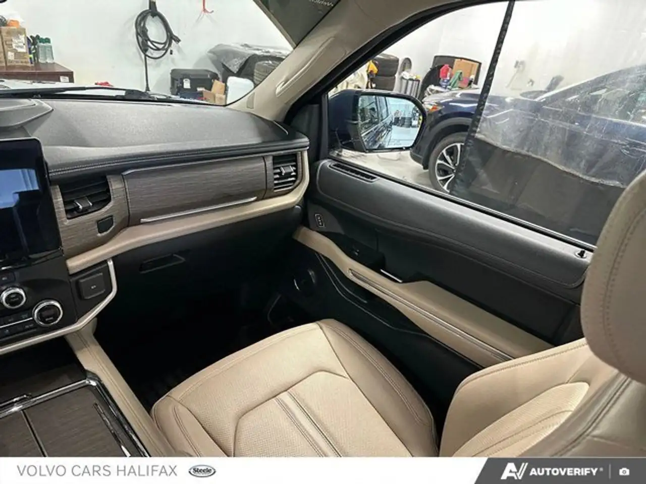 Ford Expedition снимка Ford Expedition