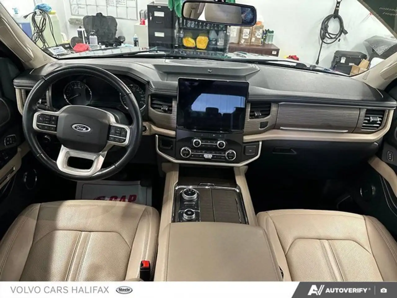 Ford Expedition снимка Ford Expedition