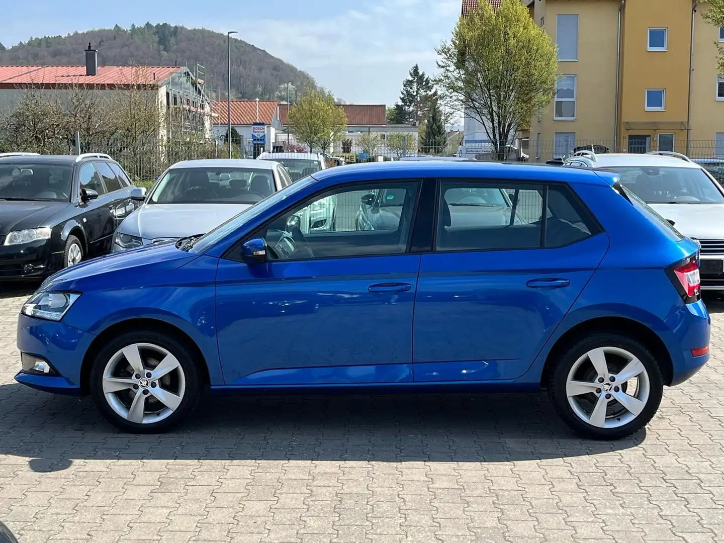Skoda Fabia 1.0 Klima Sitzheizung PDC Blau - 1