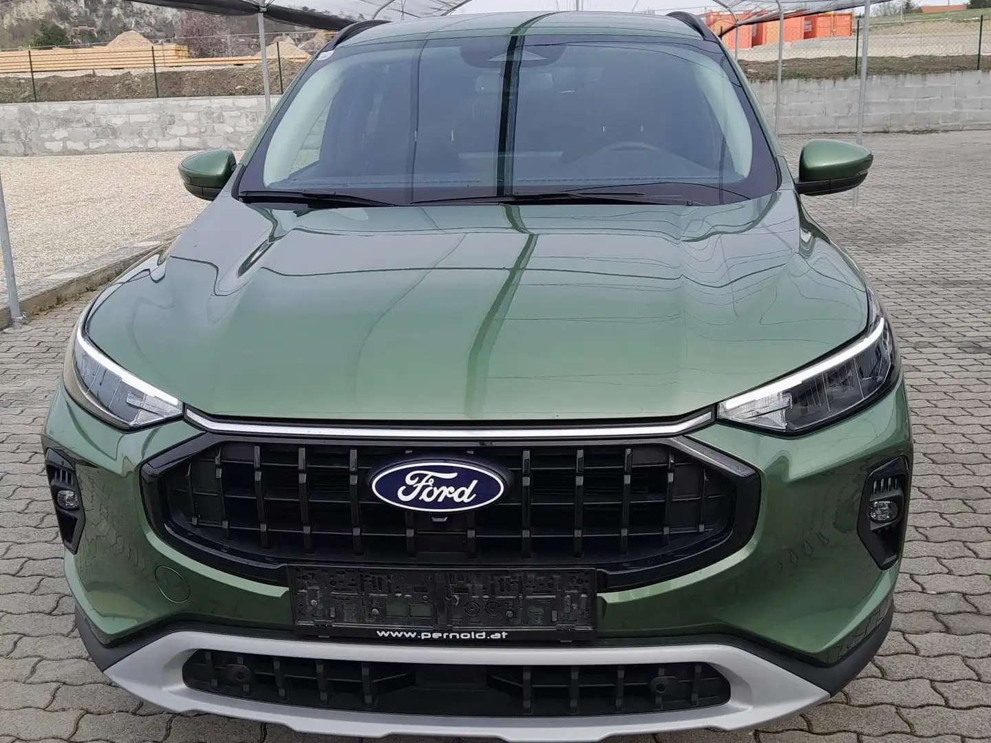 Ford Kuga Hybrid Active Grün - 1