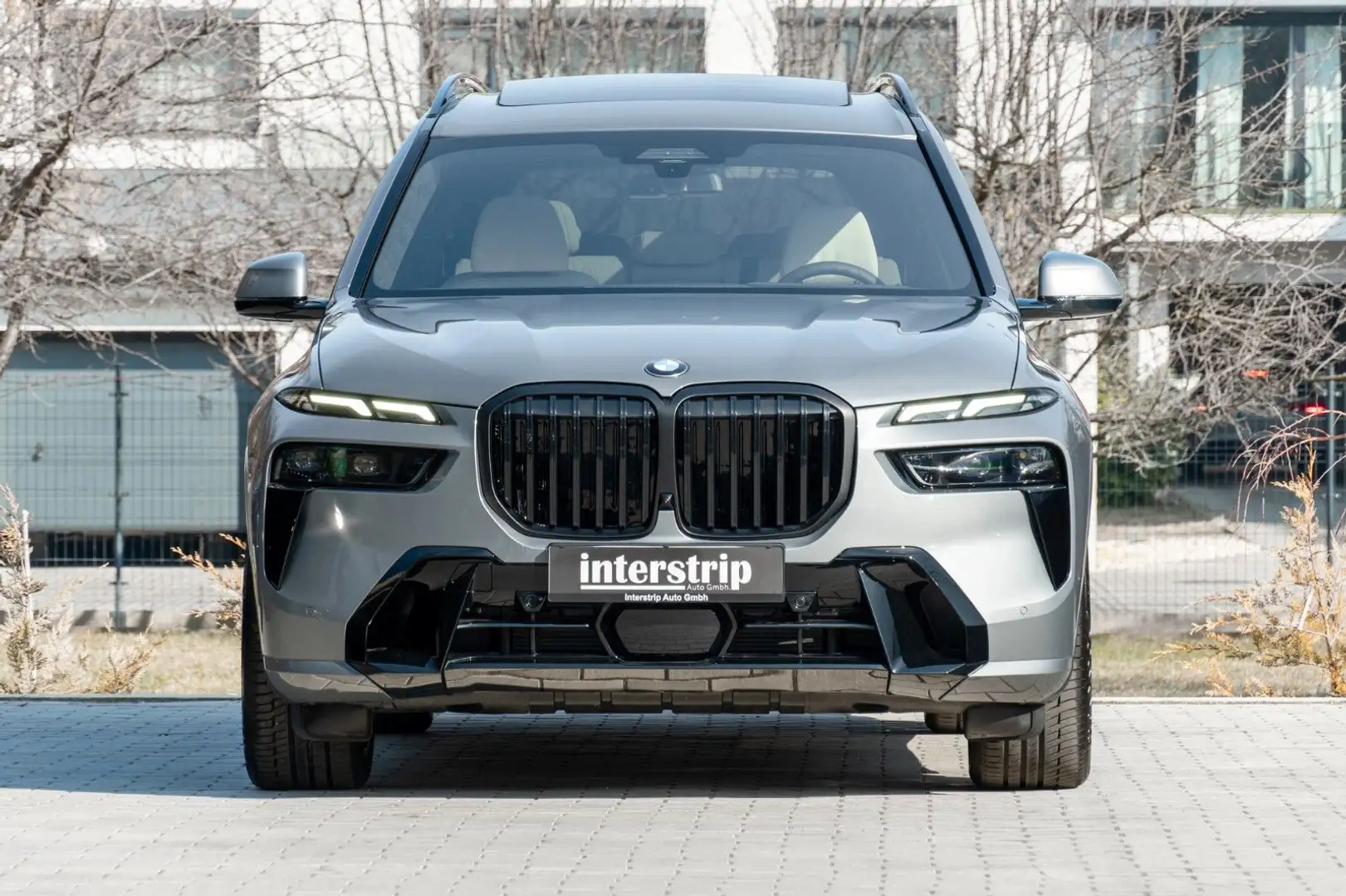BMW X7 40d M SPORT.LUFTFEDER.SOFTC.PANO.360°.AHK. Grau - 2