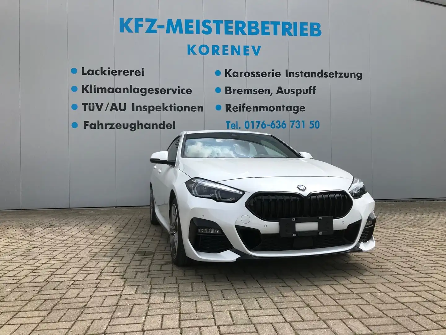 BMW 228 X Drive GranCoupe Leder Navi led Dab mehr Bílá - 1