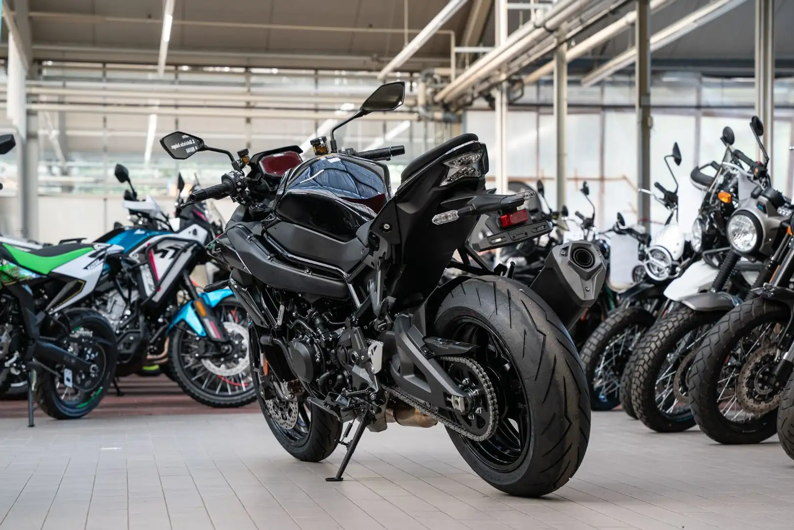 Kawasaki Z H2 Modell 2026, 4 JAHRE WERKSGARANTIE Czarny - 2
