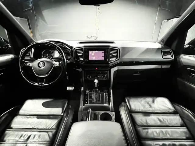 Volkswagen Amarok view 12