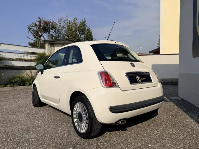 Fiat 500 view 4