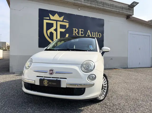 2010 Fiat 500 in White for sale