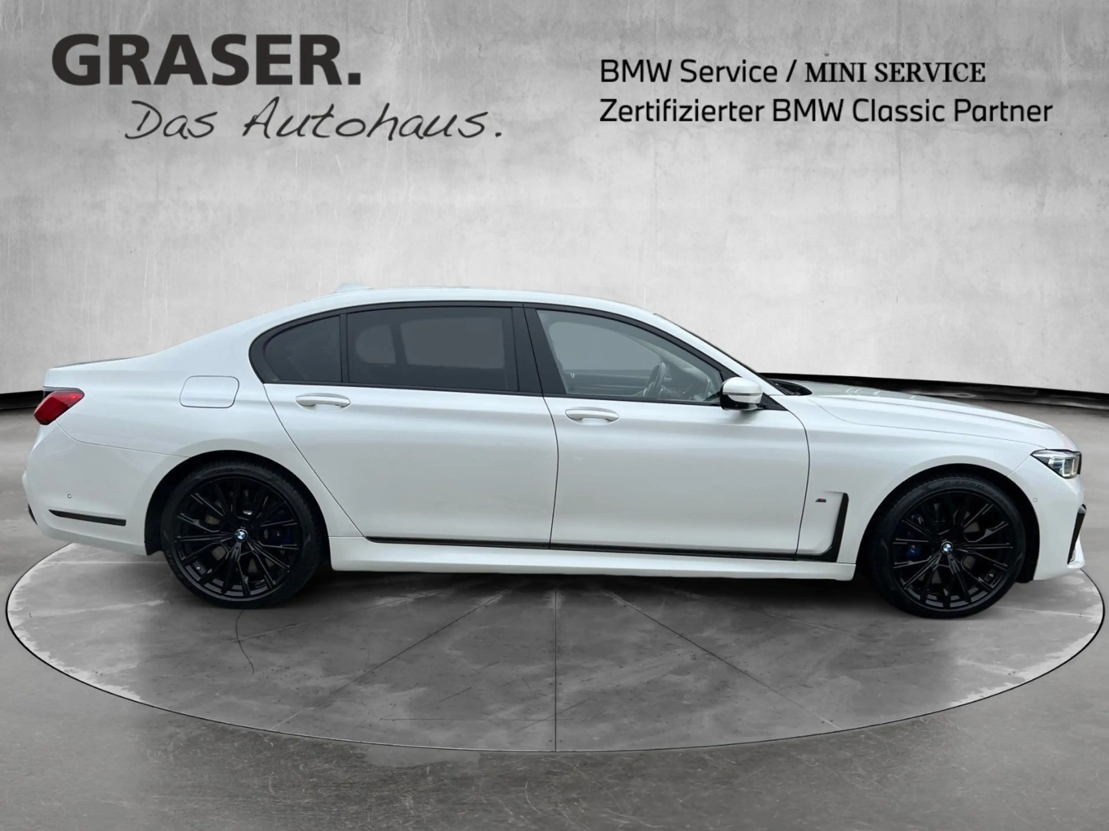 BMW 760 M760Li xDrive Gestiksteuerung Head-Up Shz H&K — photo 8