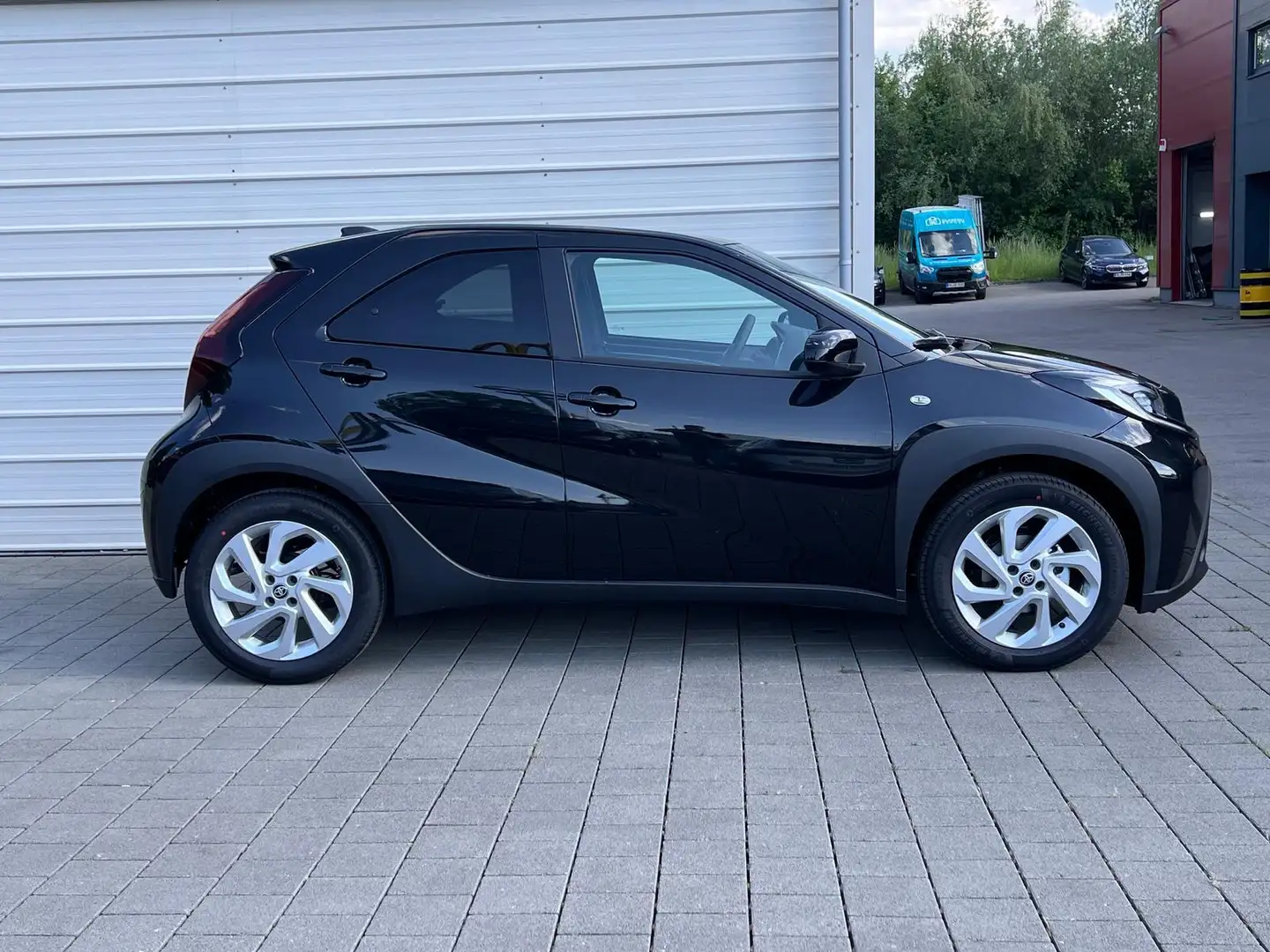 Toyota Aygo X Active 1.0L Android Auto*SHZ*Kamera*LED*KlimaAT... Schwarz - 2