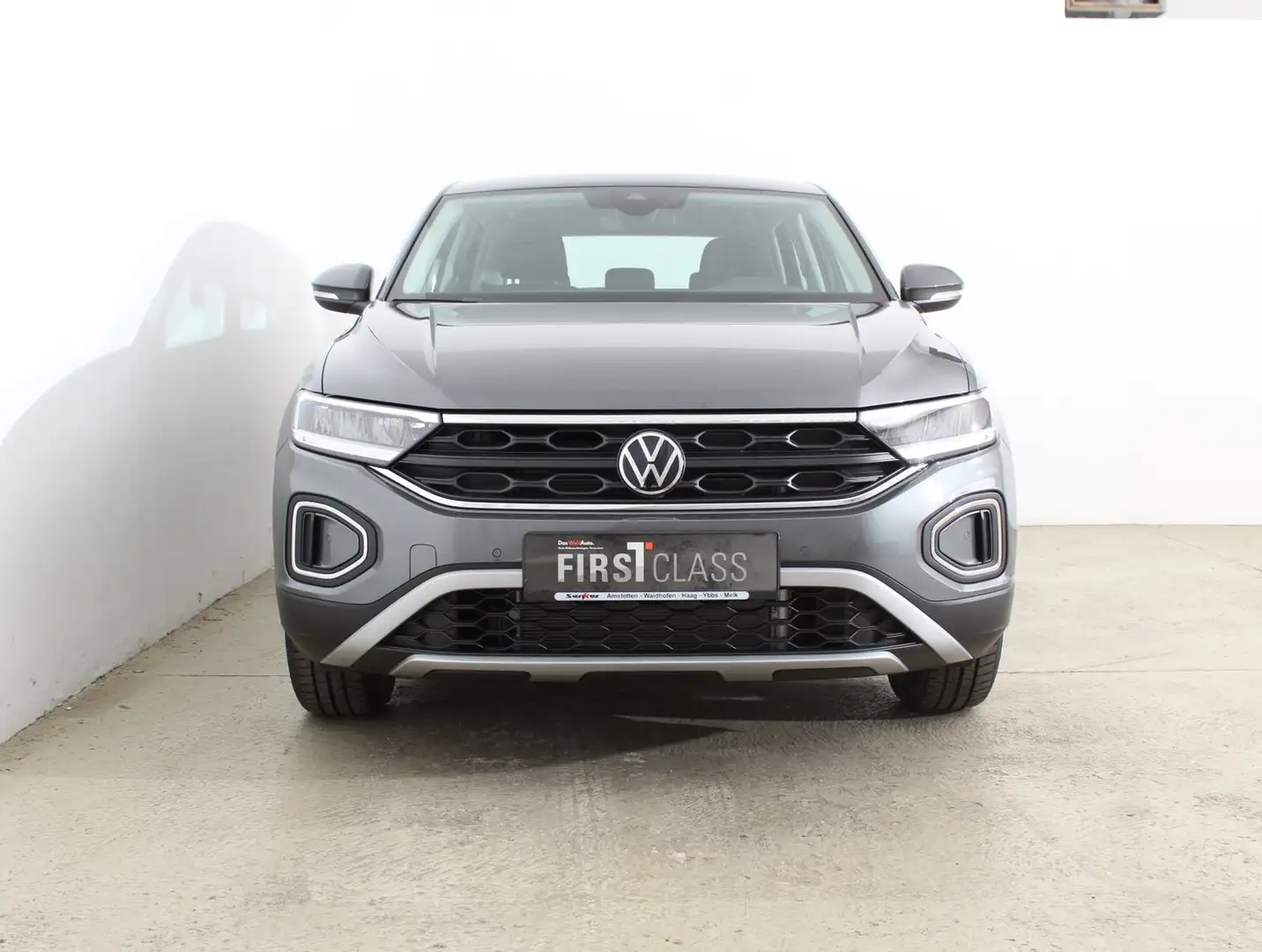 Volkswagen T-Roc 4Me TSI Grijs - 2