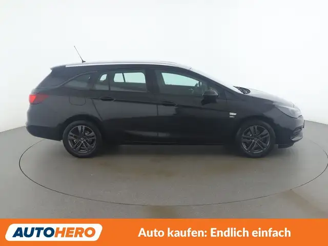 Opel Astra view 7