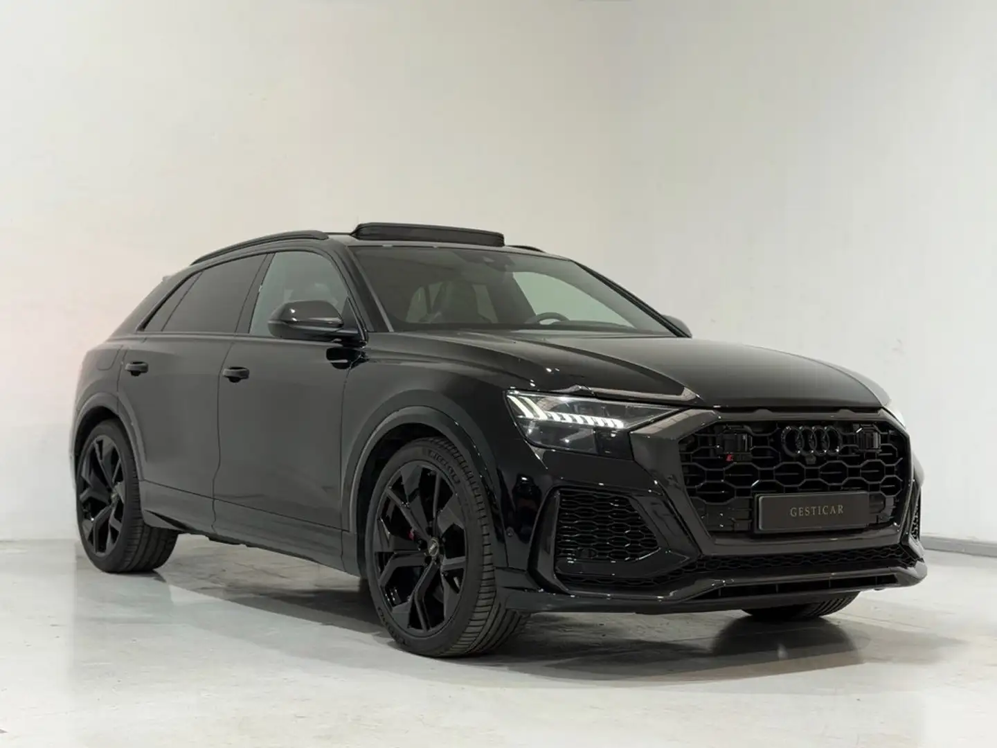 Audi Q8 RS TFSI 441kW (600CV) quattro tipt Negro - 1
