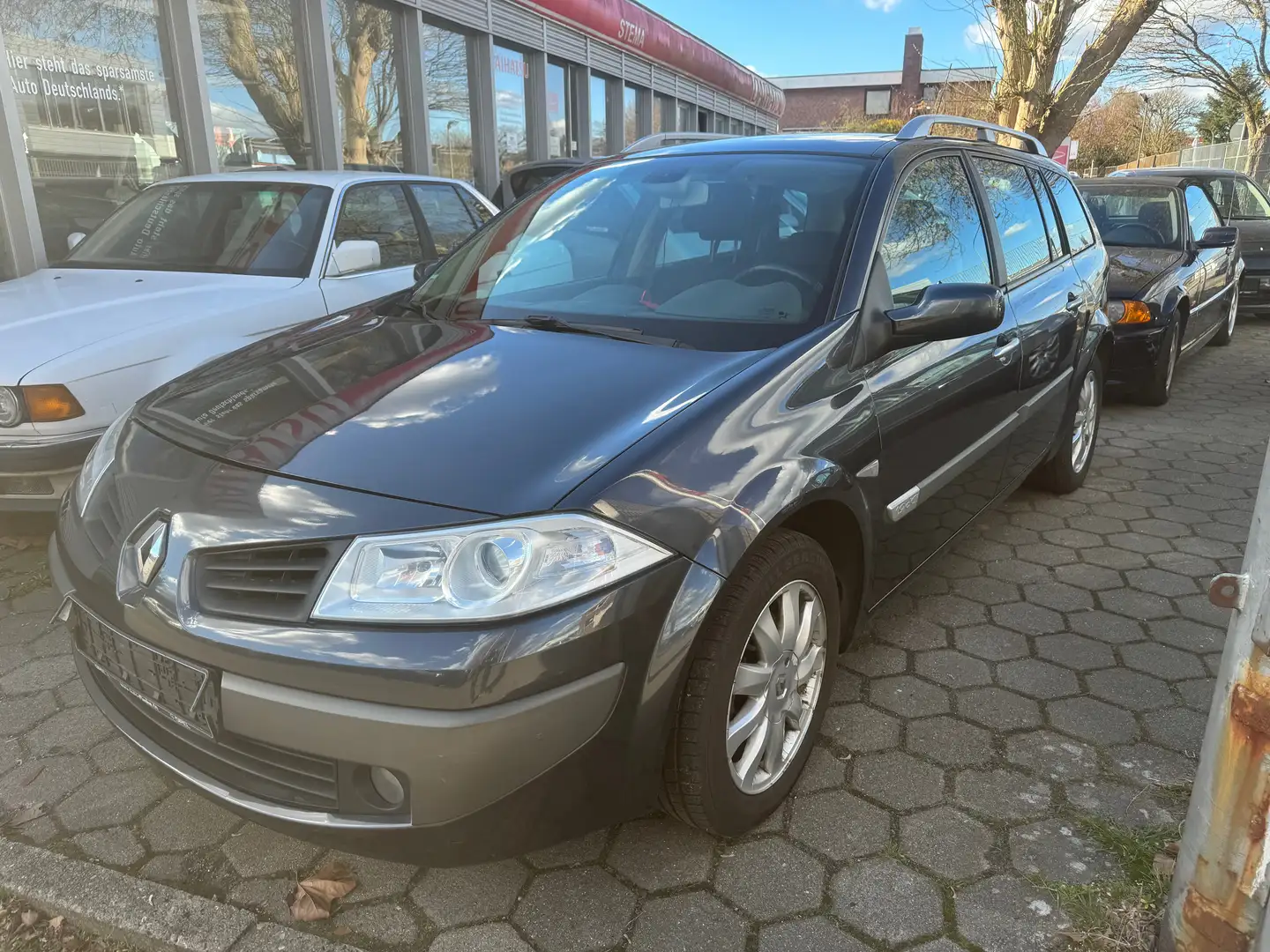 Renault Megane 1.9 dCi FAP Grandtour Avantage Schwarz - 2