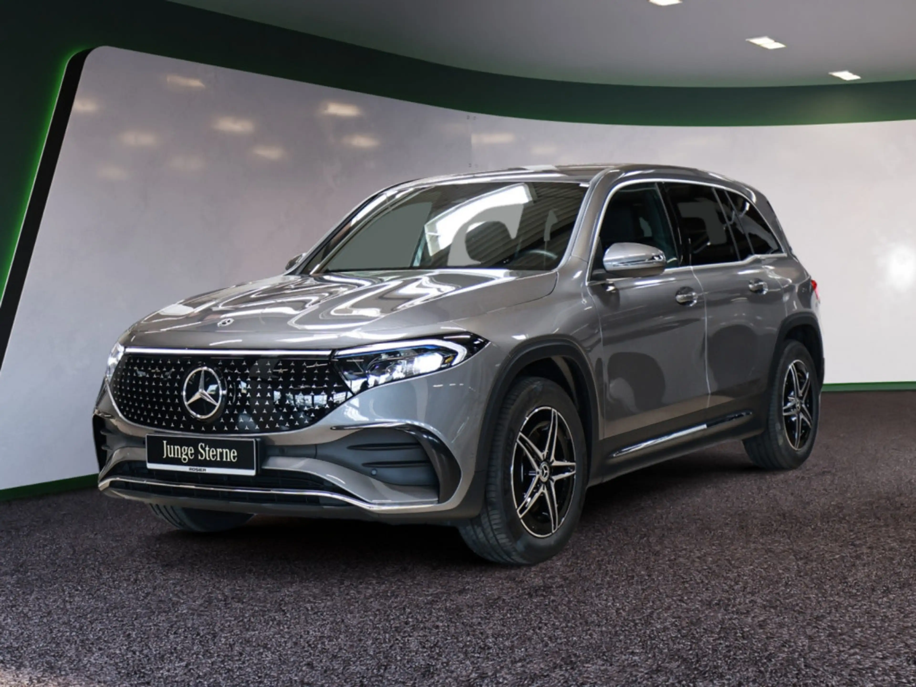 Mercedes-Benz EQB 250 + AMG Sport Advanced LED NAVI KAMERA — photo 2